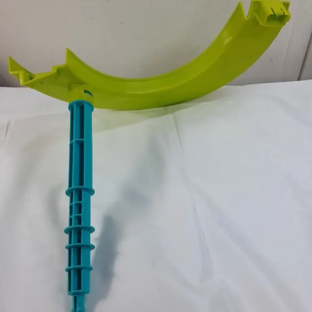 Fisher-Price Little People Launch‎ & Loop Raceway green curve track blue support
